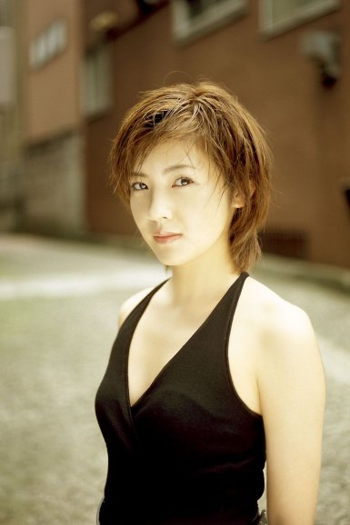 比分数据:《归还世界给你》主题曲《贪恋》华丽上线 张靓颖携手文雅打造别样情歌(图3) 华体会